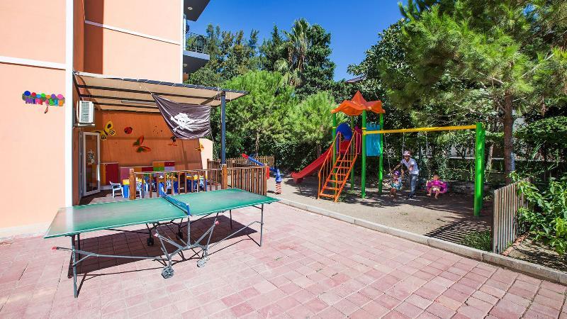 Armas Garden Hotel ギョイニュク エクステリア 写真